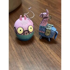 Bitty Boomers Fortnite "Llama" Portable Bluetooth Speaker And LLama Keychain‎